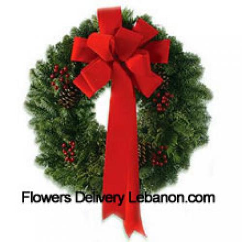 Lovely Lush Green Eyecatching Wreath